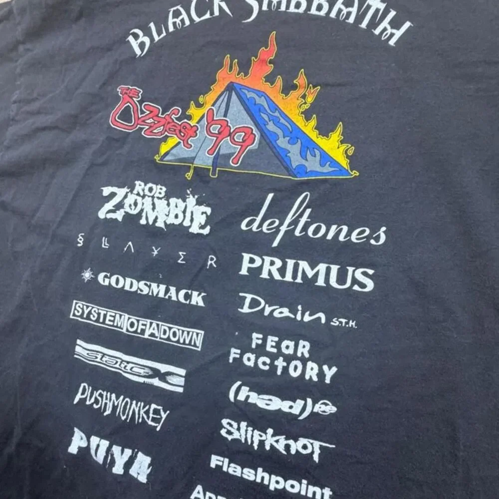 Oneita Men's Black and Grey T-shirt